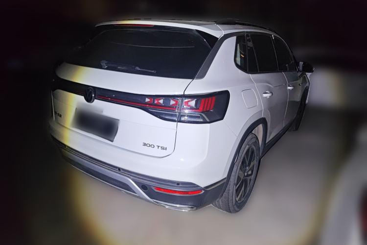 Used Volkswagen Tayron 2023 300TSI Two-Wheel-Drive Luxury Plus Advanced Edition