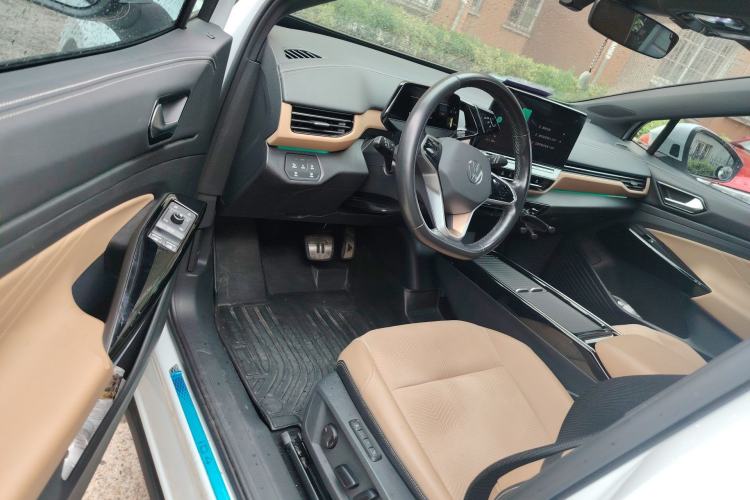 Used Volkswagen ID.4 X 2021 Pro Smart Long-Range Edition Driver Seat