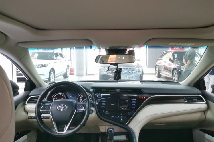 Used Toyota Camry 2018 2.5G Luxury Edition