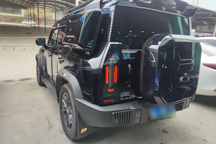 Used JETOUR Traveler 2023 2.0T All-Wheel-Drive CrossPRO
