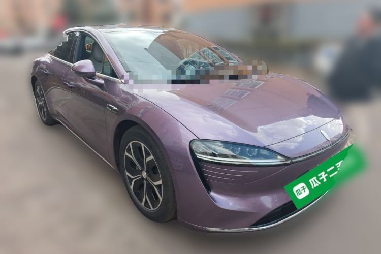 Used Hima Luxeed S7 2025 705 km Max Front Right 45 Deg