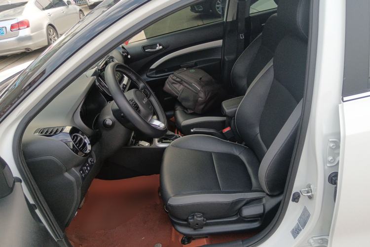 Used Kia kx1 Stonic 2021 1.4L CVT Sunroof Model
