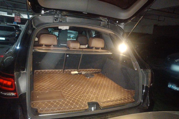 Used Mercedes-Benz GLC 2021 GLC 260 L 4MATIC Luxury Model Trunk