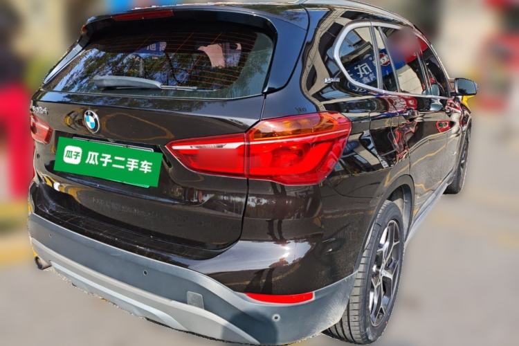 Used BMW X1 New Energy 2018 xDrive25Le Luxury Model Rear Right 45 Deg