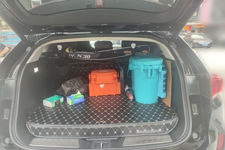 Used Wey P8 2018 2.0T Flagship Model Trunk