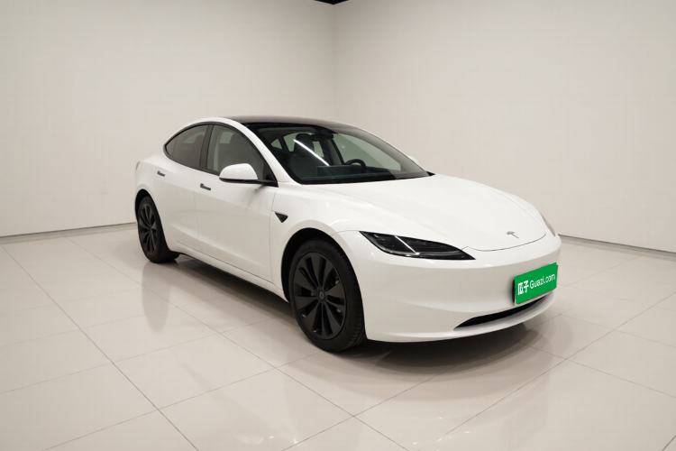 Used Tesla Model 3 2025 Rear-Wheel-Drive Version Exterior 2