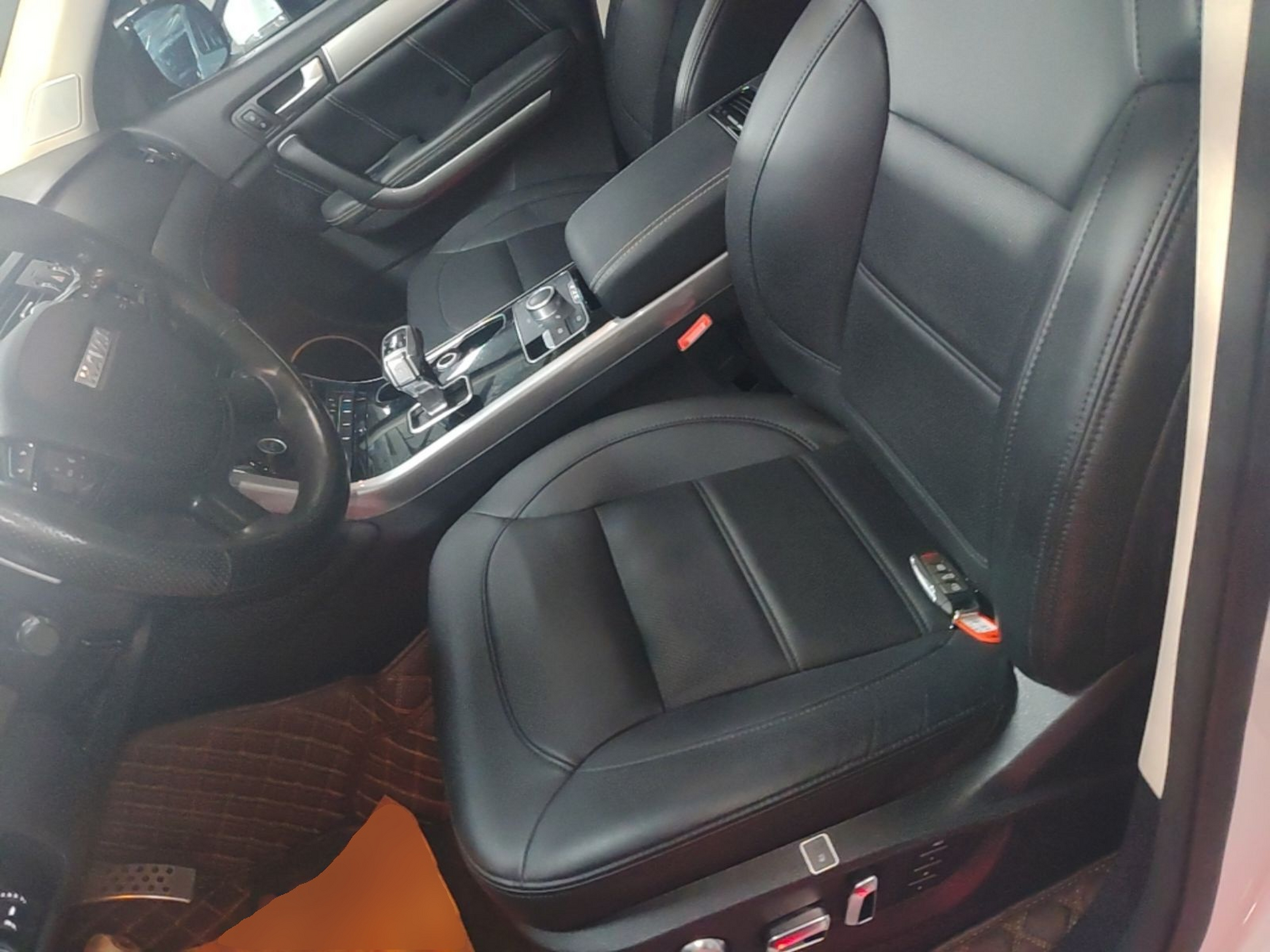Interior delantero