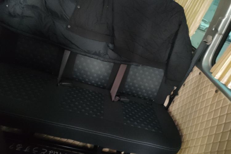 Used SAIC MAXUS Xintu V80 2021 2.0T AMT Classic Aoyuntong Short Wheelbase Mid-Roof 5/6-Seater