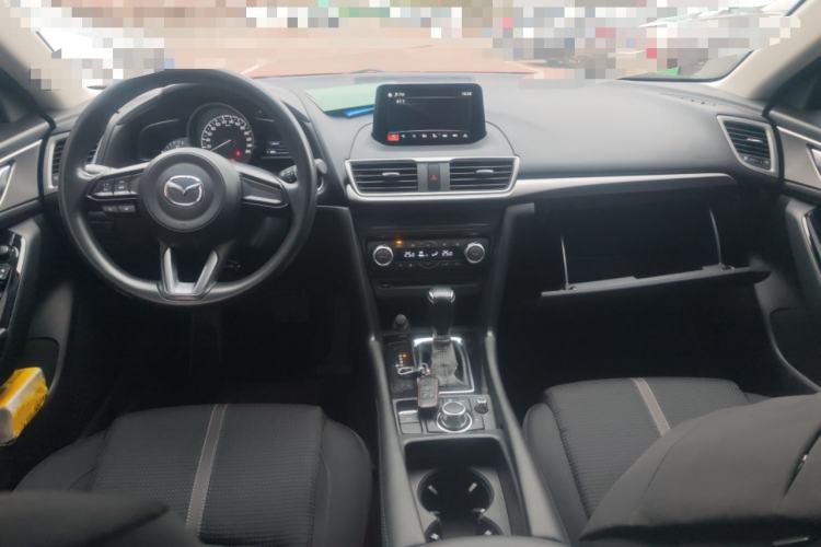Used Mazda 3 Axela 2017 Hatchback 1.5L Automatic Luxury Model Emission Standard China V Center Console