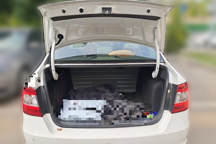 Used Skoda Rapid 2015 1.6L Manual Smart Selection Model