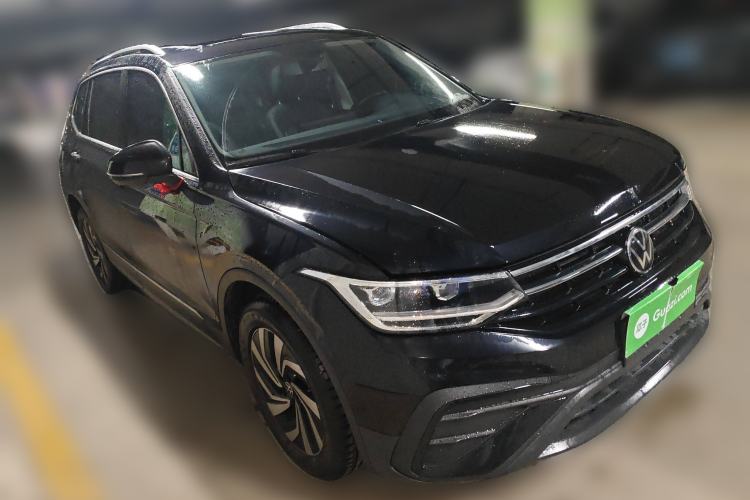 Used Volkswagen Tiguan L 2025 Model, Outstanding Version, 300TSI Automatic Two-Wheel Drive Longteng Edition