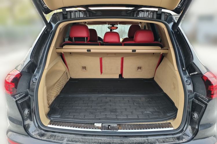 Used Porsche Cayenne 2016 Cayenne 3.0T Trunk