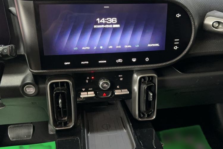 Used Haval DARGO 2021 1.5T DCT Two-Wheel Drive Border Collie Edition Audio And AC Panel