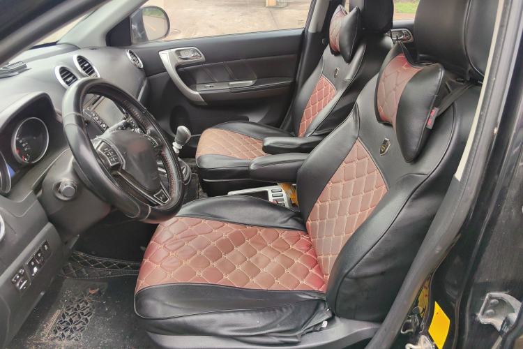 Used Haval H6 2013 Sport Edition 1.5T Manual Two-Wheel Drive Prestige Model Left Front Seat