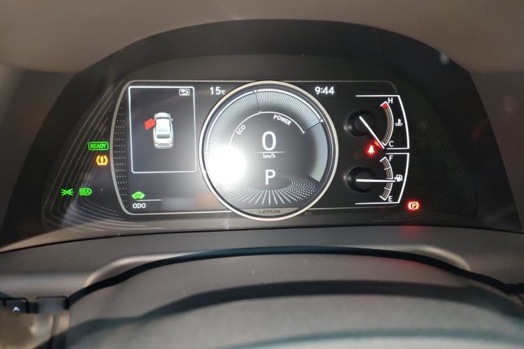 Used Lexus ES 2025 300h Deluxe Edition
