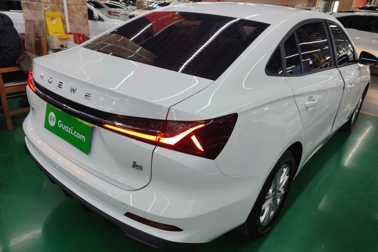 Used Roewe i5 2023 1.5L Manual Comfort Edition