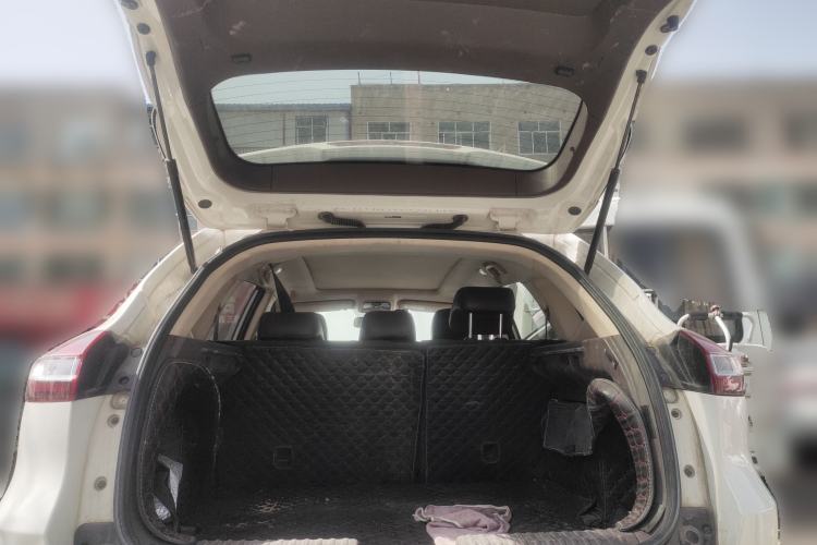 Used Leopaard Mattu 2018 1.6T GDI DCT Elite Model Trunk