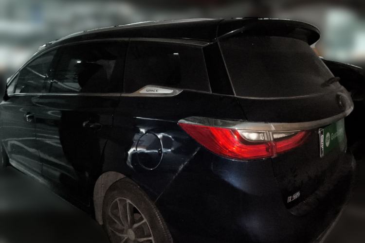 Used BYD Song MAX 2017 1.5T Automatic Smart Connect Elite 7-Seater