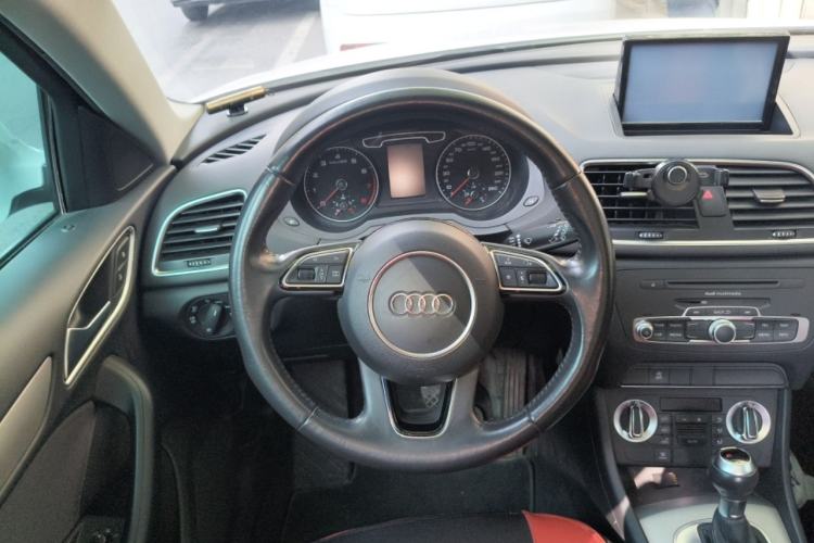 Used Audi Q3 2015 30 TFSI Ambition Edition