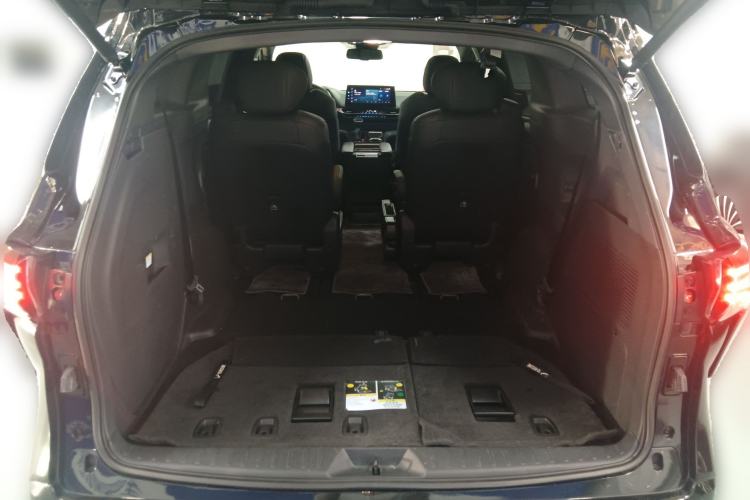 Used Toyota SIENNA 2021 2.5L Hybrid Premium Edition