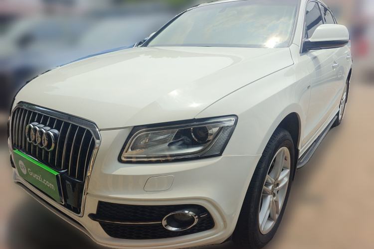 Used Audi Q5 2017 Plus 40 TFSI Ambition Model