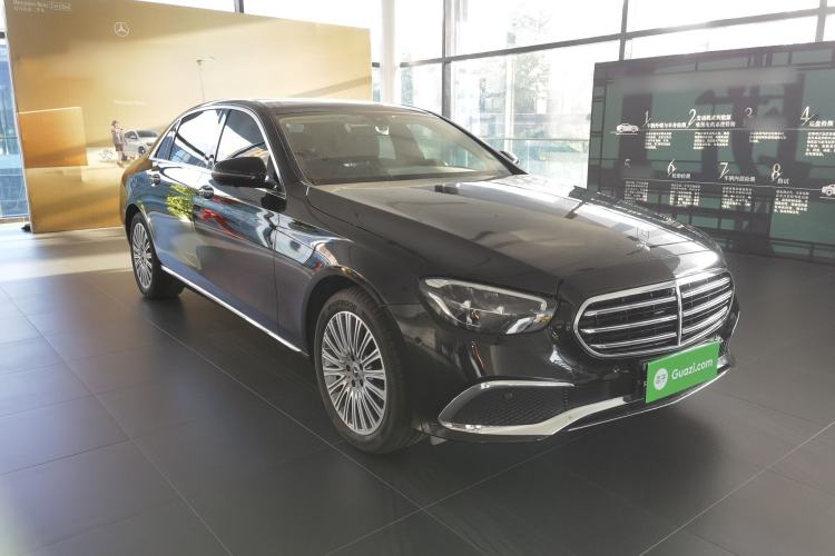 Used Mercedes-Benz E-Class 2023 Updated E 300 L Fashion Edition Front Right 45 Deg