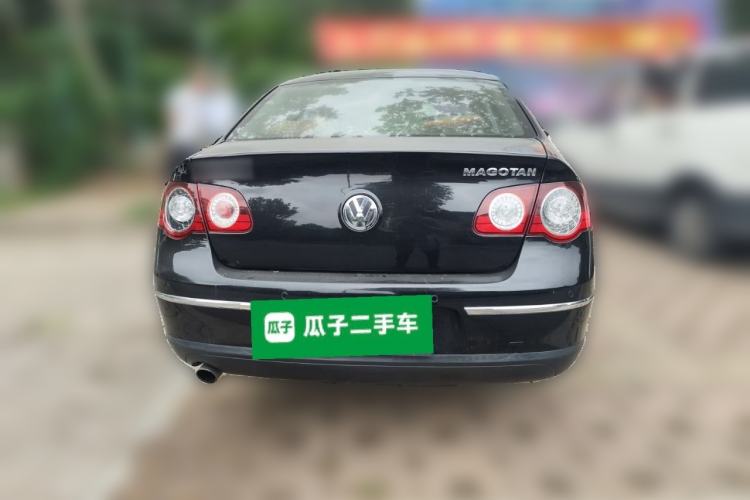 Used Volkswagen Magotan 2011 1.4 TSI Elite Edition Rear