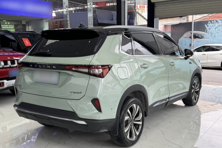 Used Wuling Asta 2021 1.5T CVT Starlight Edition
