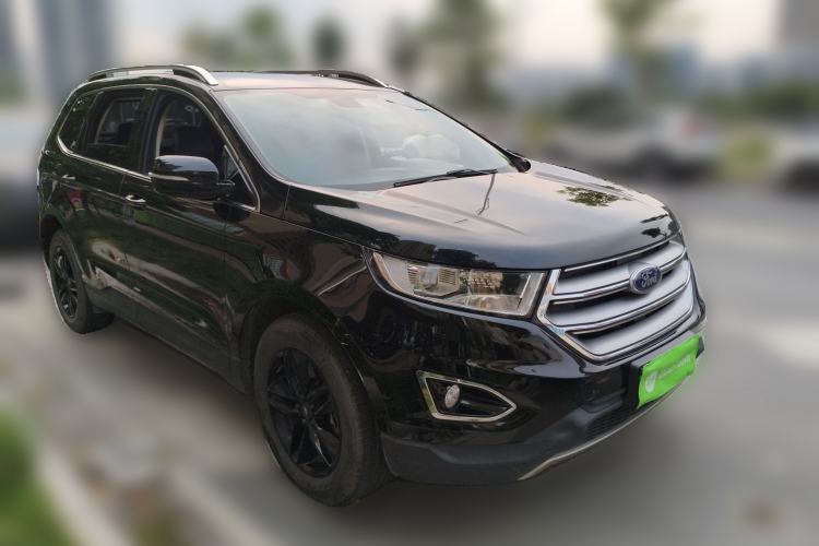 Used Ford Edge 2017 EcoBoost 245 Two-Drive Platinum Edition 5 Seats Front Right 45 Deg