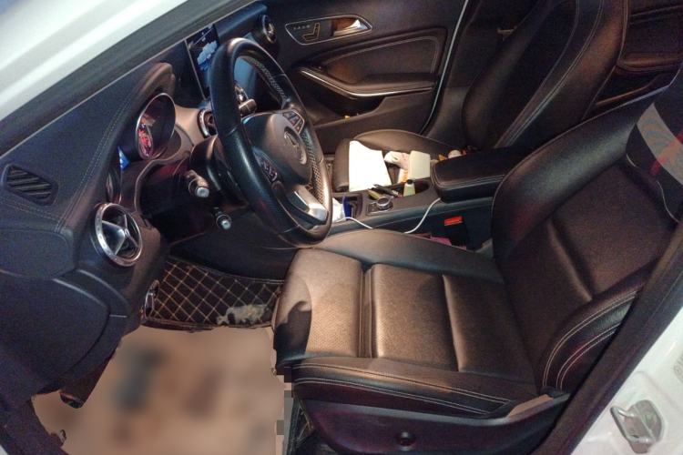 Used Mercedes-Benz GLA 2016 GLA 220 4MATIC Luxury Model
