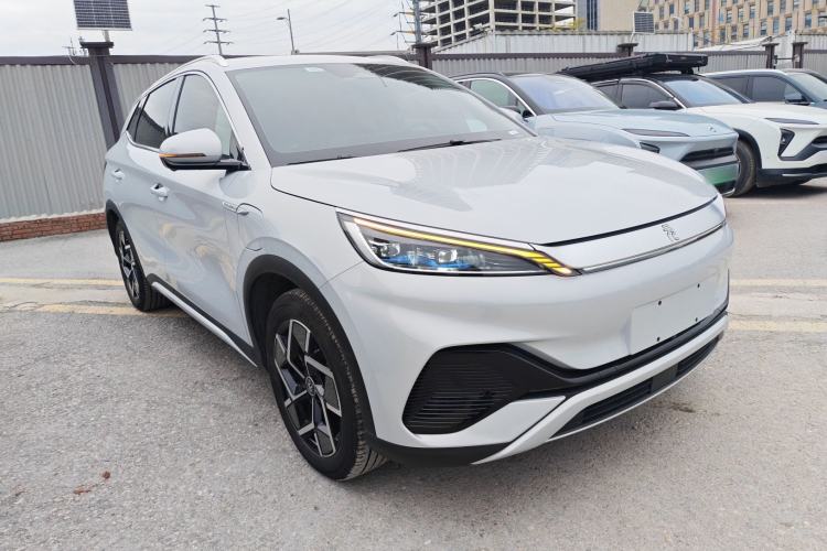 Used BYD Yuan PLUS 2022 510 km Flagship Version Front Right 45 Deg