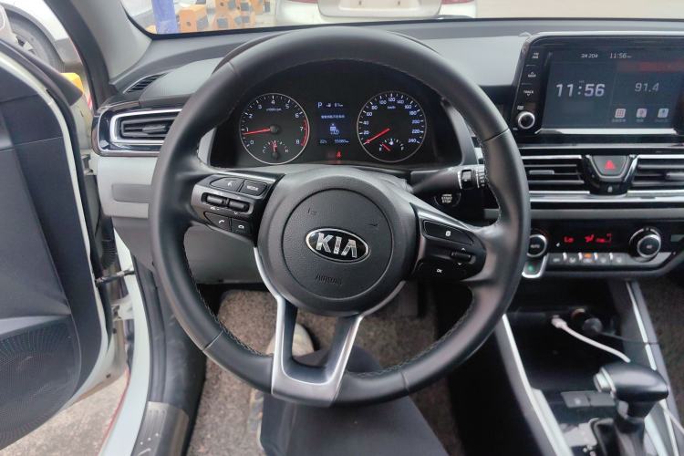 Used Kia Forte 2018 1.6L Automatic Value-Connect Edition with Intelligent Connectivity