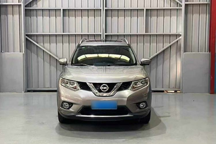Used Nissan X-Trail 2014 2.5L CVT Ultimate Edition 4WD Exterior 5