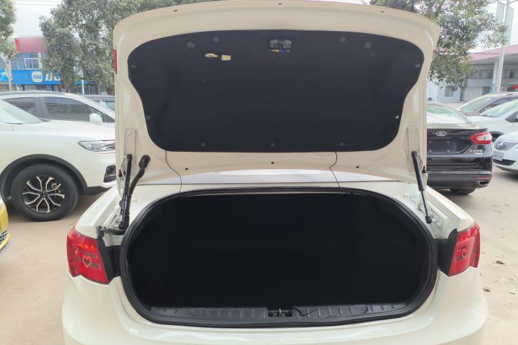 Used BAIC Senova D70 2018 Performance Version 1.8T Comfort Version
