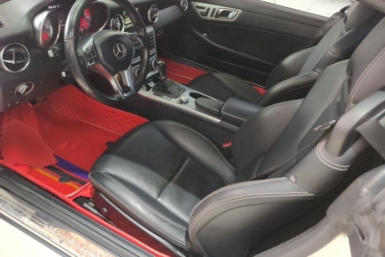 Used Mercedes-Benz SLK-Class 2011 SLK 200 Fashion Model
