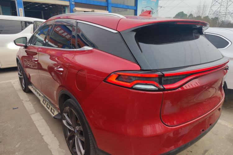 Used BYD Tang New Energy 2018 DM 2.0T All-Wheel Drive Smart Connectivity Luxury Model 7 Seats China V Emission Standard
