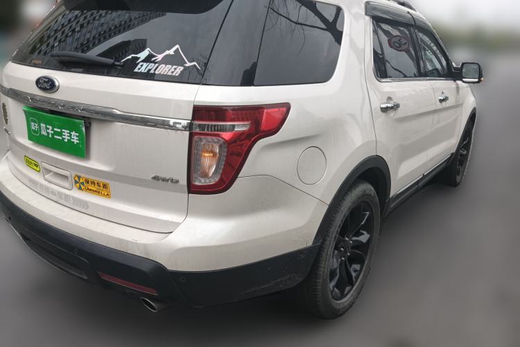 Used Ford Explorer 2013 3.5L Deluxe Model