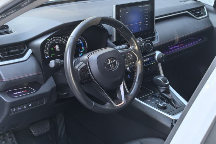 Used Toyota RAV4 Rongfang Plug-in Hybrid 2021 2.5L Two-Wheel Drive Elite Pro