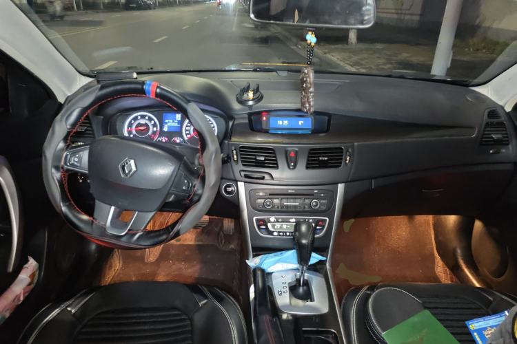 Used Renault Latitude 2013 2.0L CVT Fashion Edition