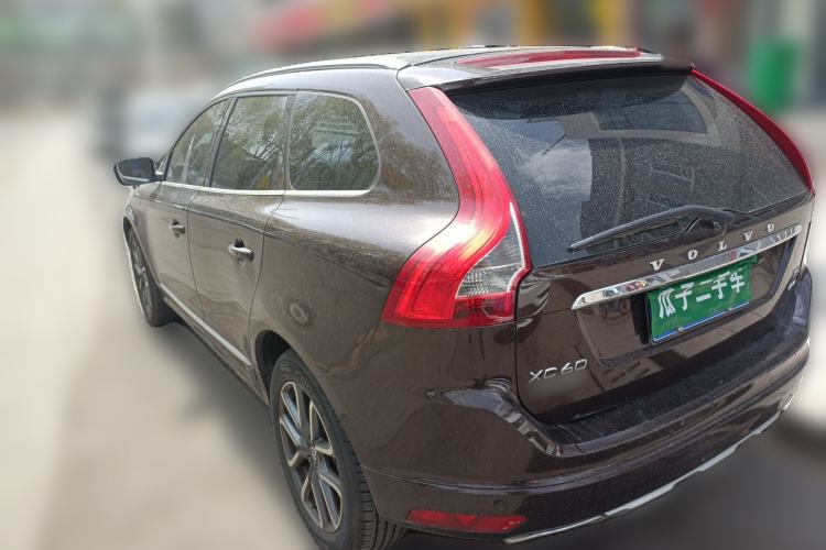 Used Volvo XC60 2017 T5 AWD Smart Upgrade Edition Rear Left 45 Deg