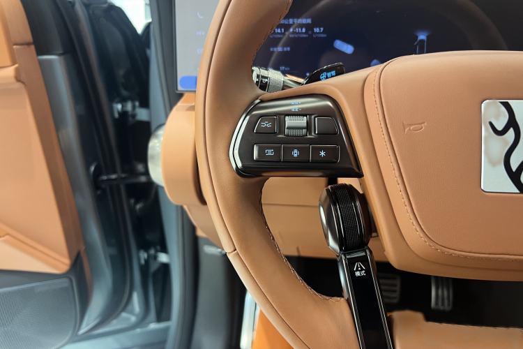 Used Yangwang U8 2023 Luxury Edition
