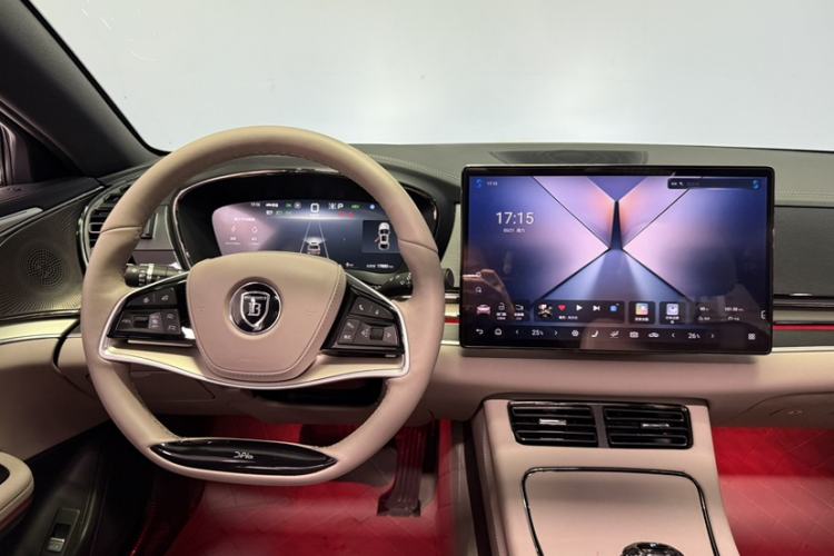 Used BYD Han 2025 DM-i 125KM Prestige Model
