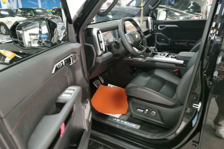 Used JETOUR Shanhai Traveler C-DM 2024 C-DM 208KM Mountain & Wilderness Edition Driver Seat