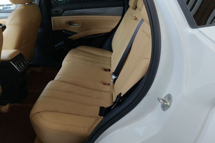 Used BYD Song L DM-i 2024 112 km Leading Edition
