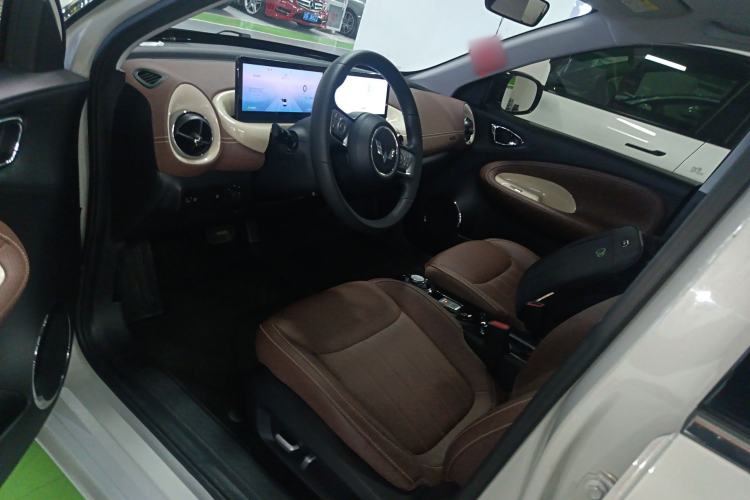 Used Wuling Bingo 2023 333 km Lingxi Connected Version
