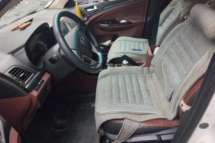 Used BYD Surui 2015 Revised Version 1.5L Manual Luxury Edition