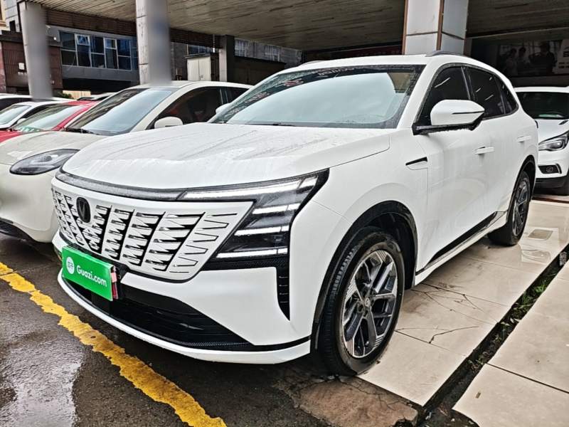 Used CHANGAN CS75 PLUS 2025 4th Generation 1.5T New Blue Whale Smart Luxury Edition — 1