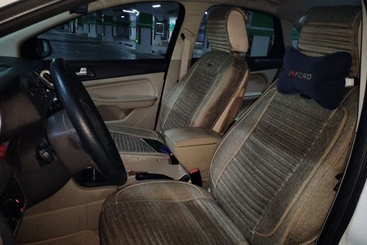 Used Ford Focus 2013 Sedan Classic 1.8L Automatic Base Model