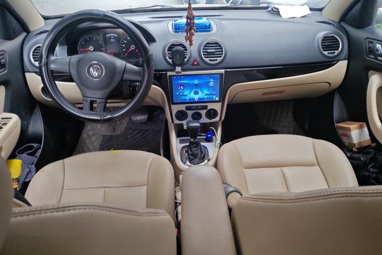 Used Volkswagen Lavida 2013 1.6L Automatic Fashion Edition