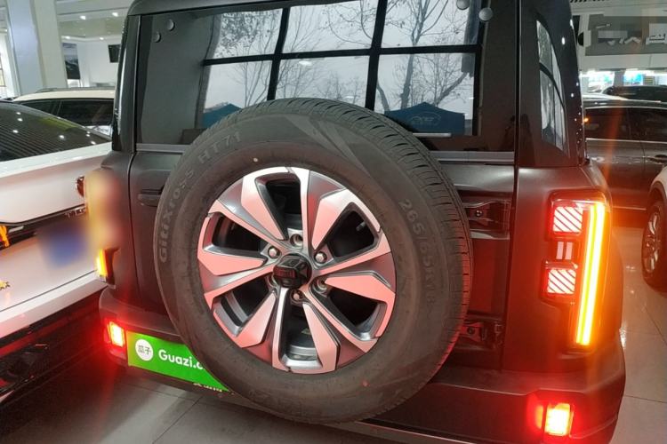 Used BAIC Off-Road BJ40 2024 2.0T All-New Urban Hunter Edition Ultimate Version